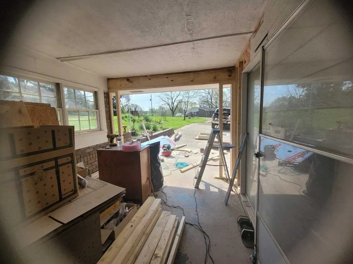 Air movers and dehumidifier for Drying & Dehumidification in The Hammocks